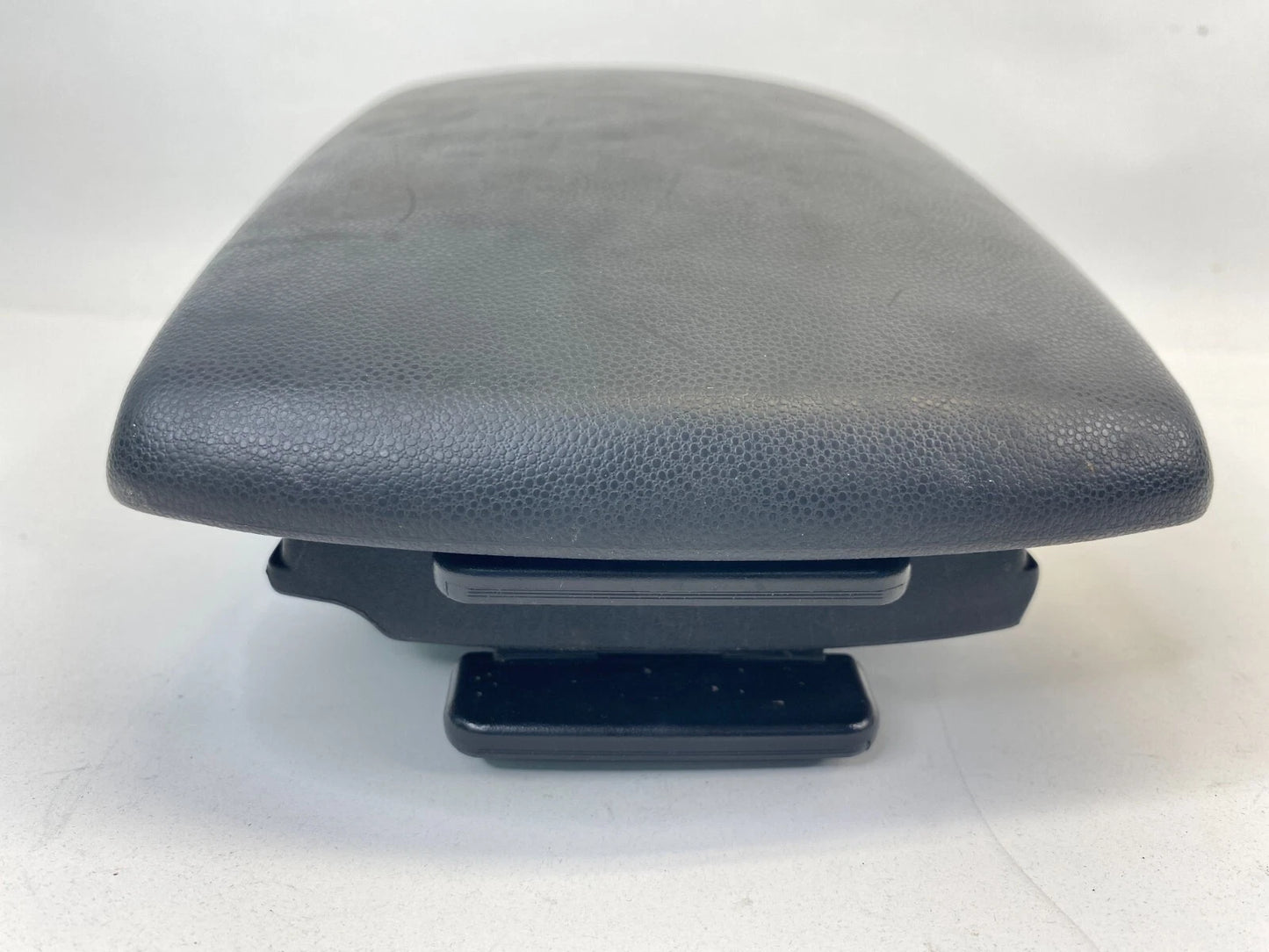 2007 2008 2009 MAZDA 3 MAZDA3 CENTER CONSOLE LID ARMREST ARM REST OEM