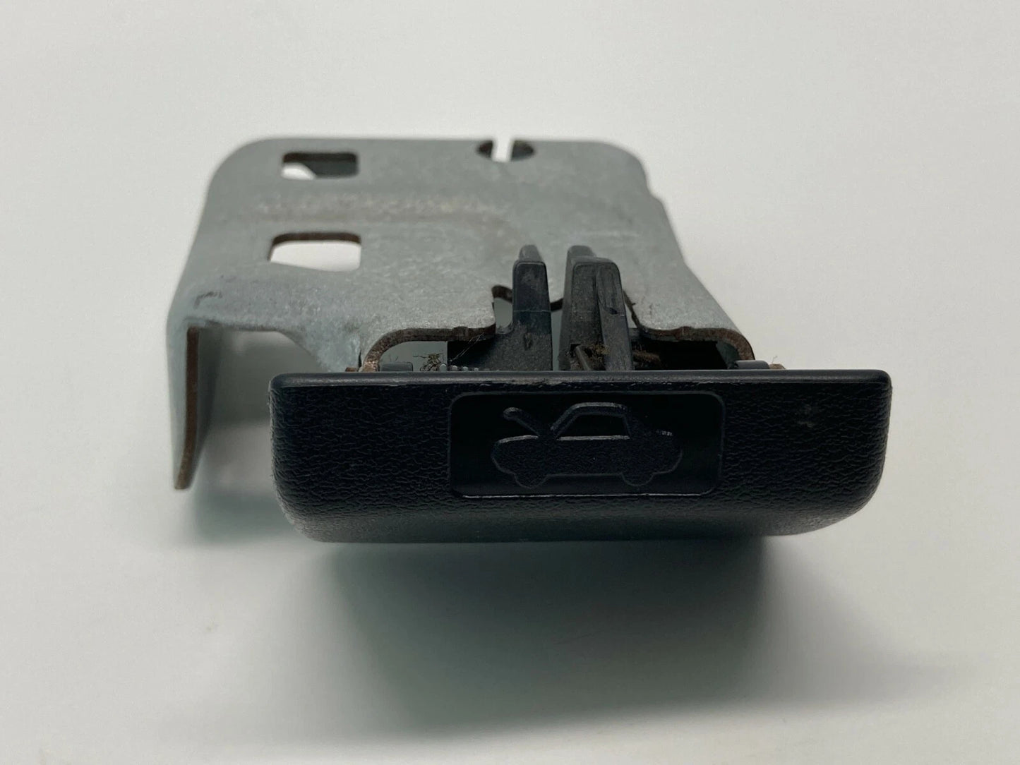 2002 2003 02 03 NISSAN MAXIMA HOOD RELEASE OPENER PULL HANDLE LEVER OEM