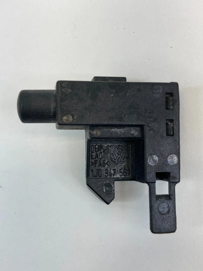 2009-2017 VOLKSWAGEN TIGUAN GLOVE BOX LAMP PARKING BRAKE SWITCH SENSOR 1J0947561