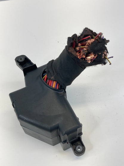 2009-2012 Volkswagen CC 2.0L L4 Left Side Fuse Relay Box Control Module OEM