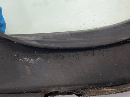 1996-2000 HYUNDAI ELANT REAR RIGHT DOOR QUARTER WINDOW FIXED GLASS 83543-29000
