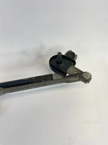 2010-2013 KIA FORTE FRONT WINDSHIELD WIPER MOTOR TRANSMISSION OEM 98110-1M000