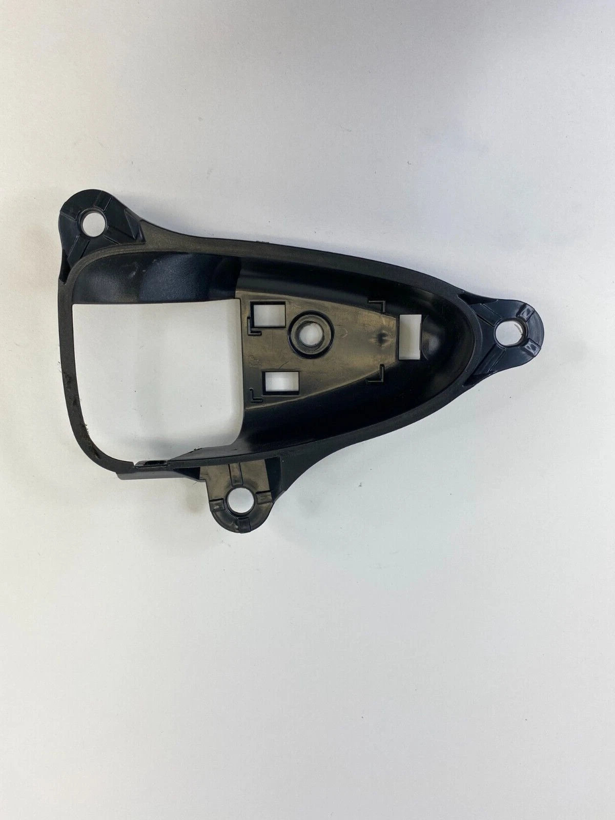 2006-2012 TOYOTA RAV4 REAR LEFT INNER DOOR HANDLE COVER BEZEL PANEL MOUNTING OEM