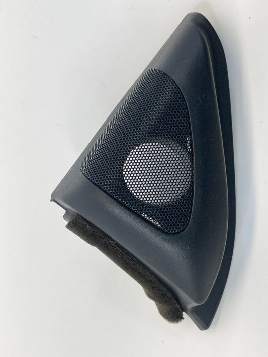 03-08 TOYOTA COROLLA FRONT LEFT SIDE DOOR SPEAKER TWEETER COVER TRIM 67492-12480