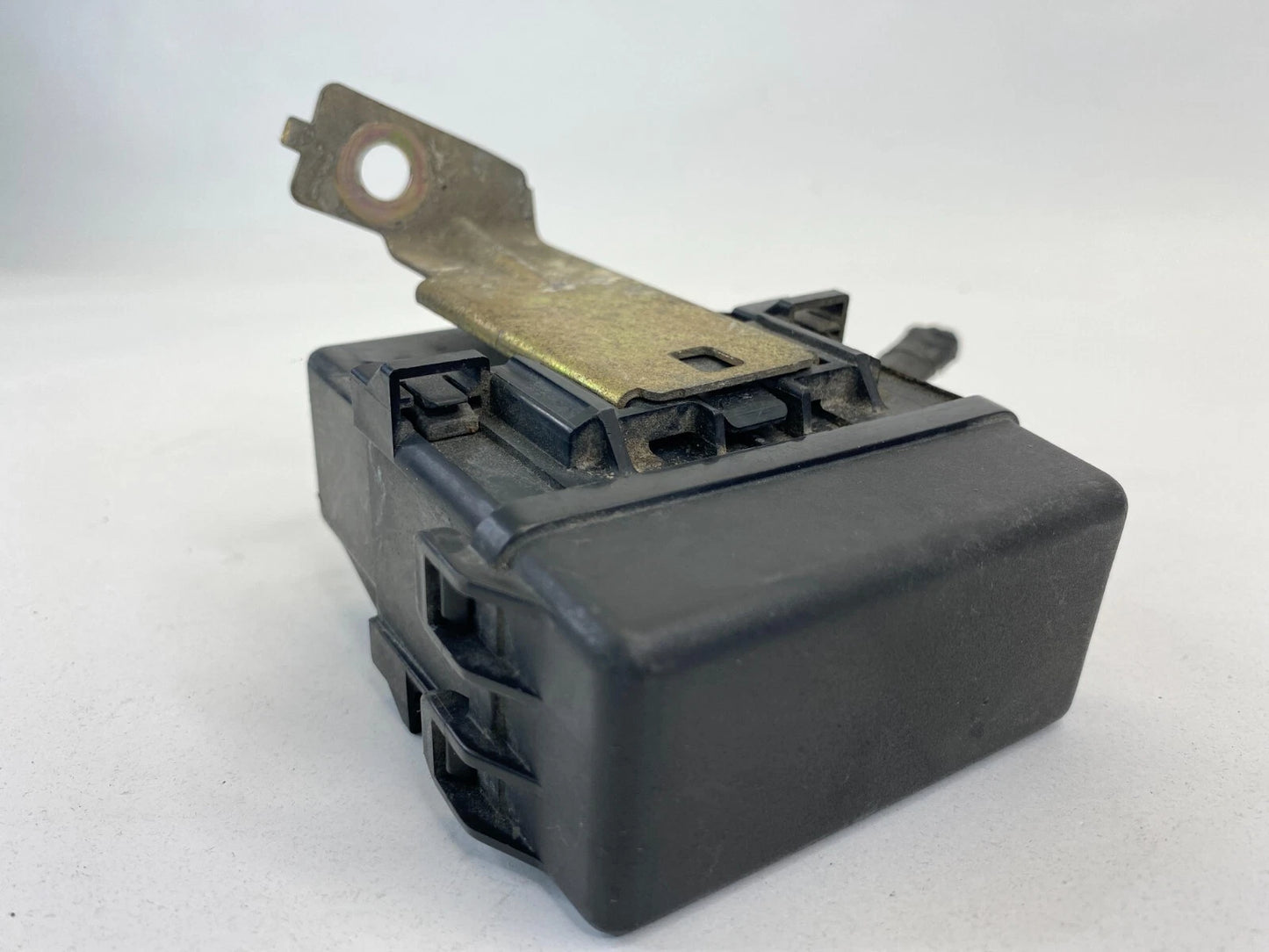 2009 09 MITSUBISHI GALANT 2.4L L4 AT FUSE BOX RELAY COMPARTMENT PANEL MR301971