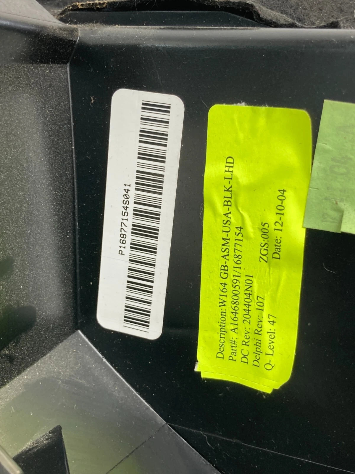 2006 2007 MERCEDES-BENZ ML500 DASH GLOVE BOX STORAGE COMPARTMENT 164-680-05-91