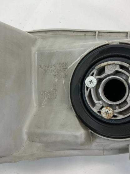 1998 1999 2000 HONDA ACCORD SEDAN FRONT RIGHT PASSENGER HEADLIGHT HEADLAMP OEM