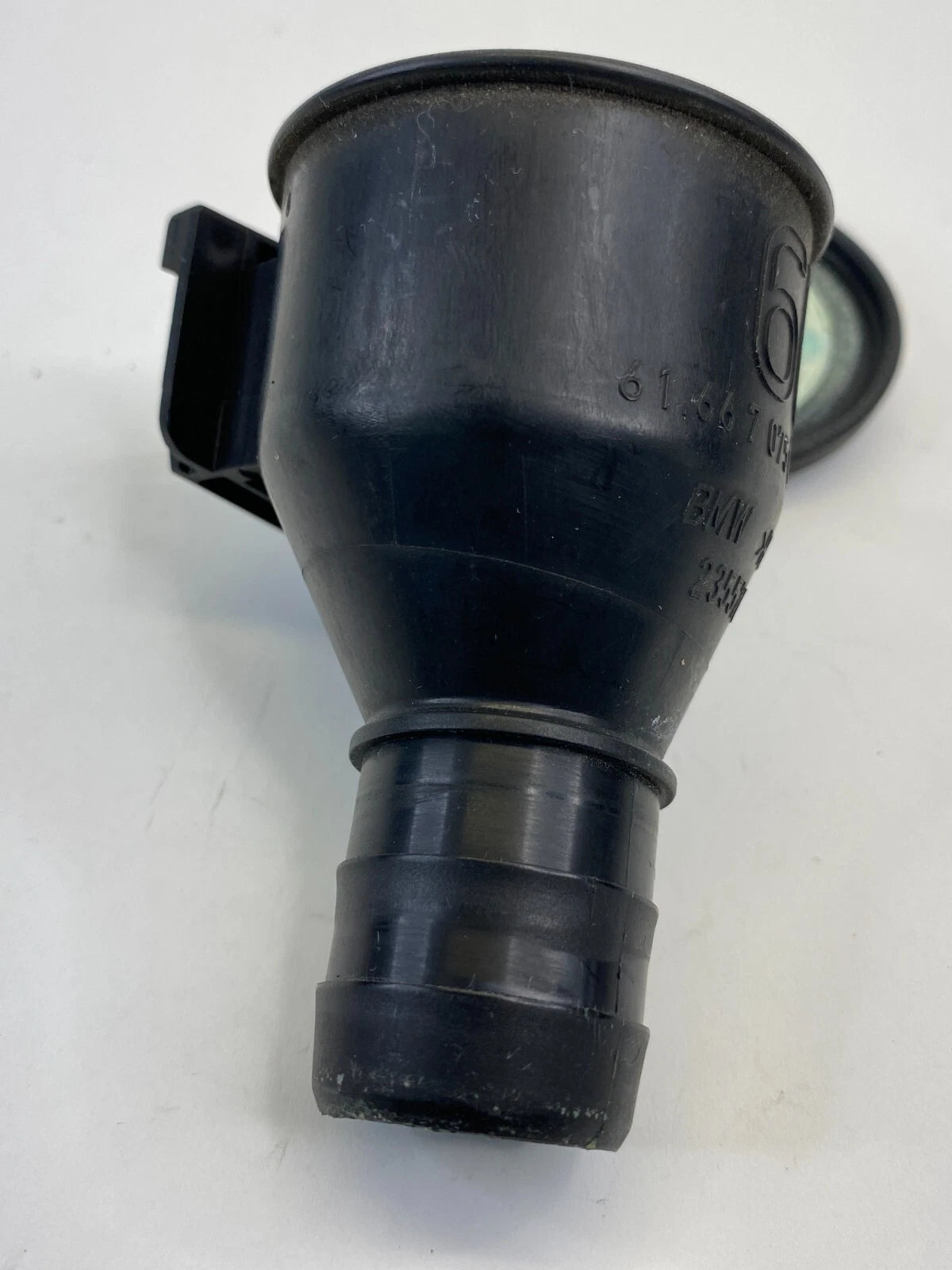 2001-2006 BMW 330I WIPER WINDSHIELD FLUID TANK CAP RESERVOIR COVER 61667075099