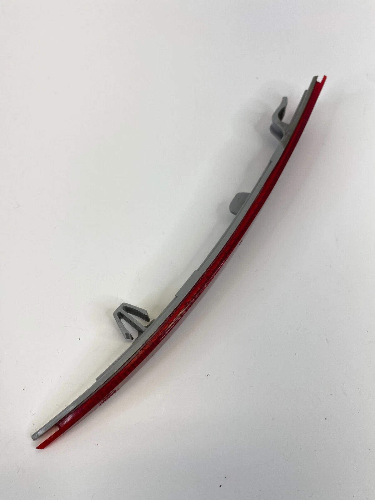 2013-2016 FORD FUSION REAR LEFT BUMPER REFLECTOR MARKER LIGHT DS73-515C0-A OEM