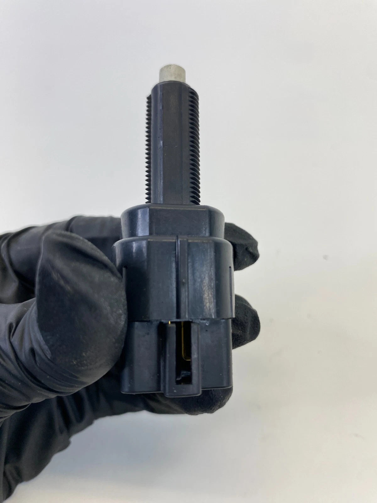 2004-2015 HONDA PILOT 2003-2012 HONDA ACCORD BRAKE LIGHT STOP SWITCH SENSOR OEM