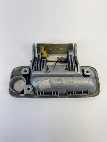 2000-2004 Toyota Avalon Front Left Driver Exterior Outer Door Handle Assembly