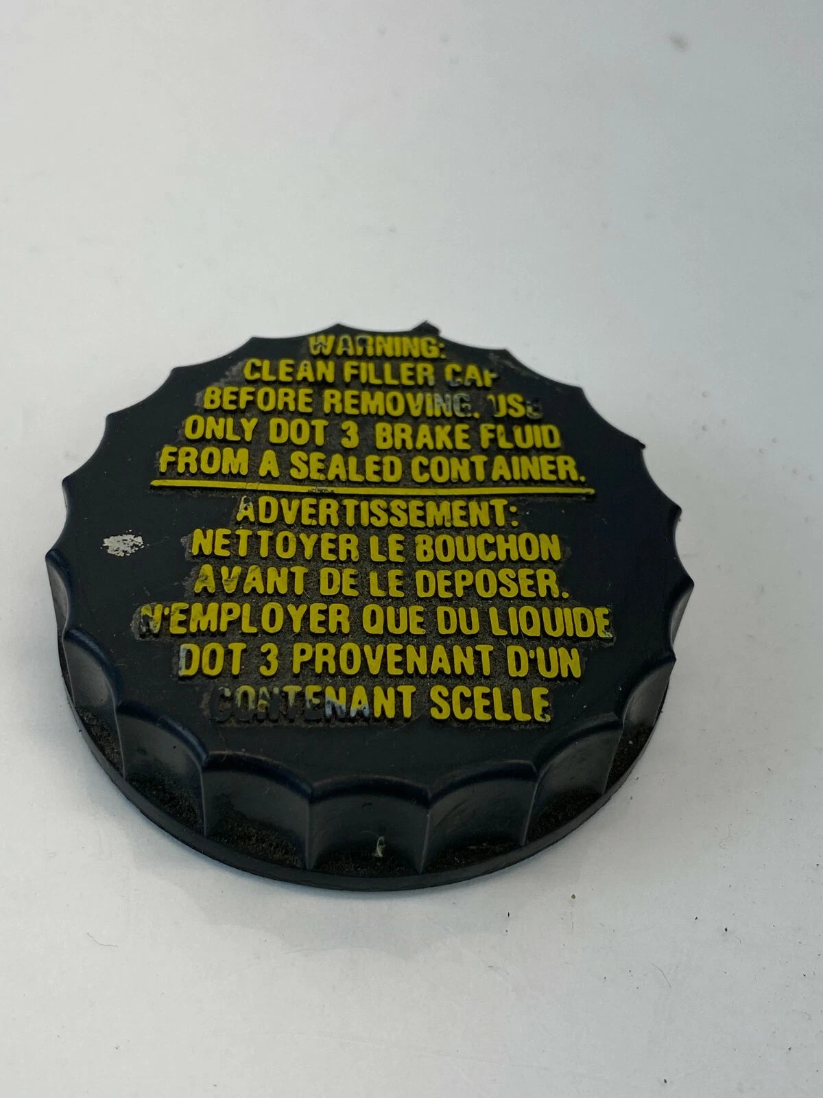2005-2007 MERCURY MARINER BRAKE MASTER CYLINDER FLUID RESERVOIR TANK CAP TOP OEM