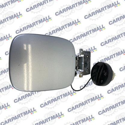 02 03 04 05 06 07 SATURN VUE 3.5L FUEL FILLER DOOR GAS LID W/ COVER CAP OEM