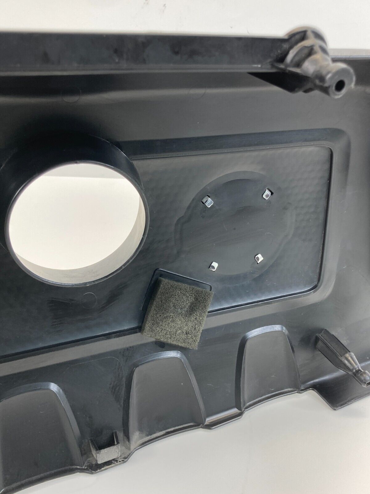 2013-2019 Nissan Sentra Sedan 1.8L L4 Motor Engine Cover 14041-3RC0B OEM