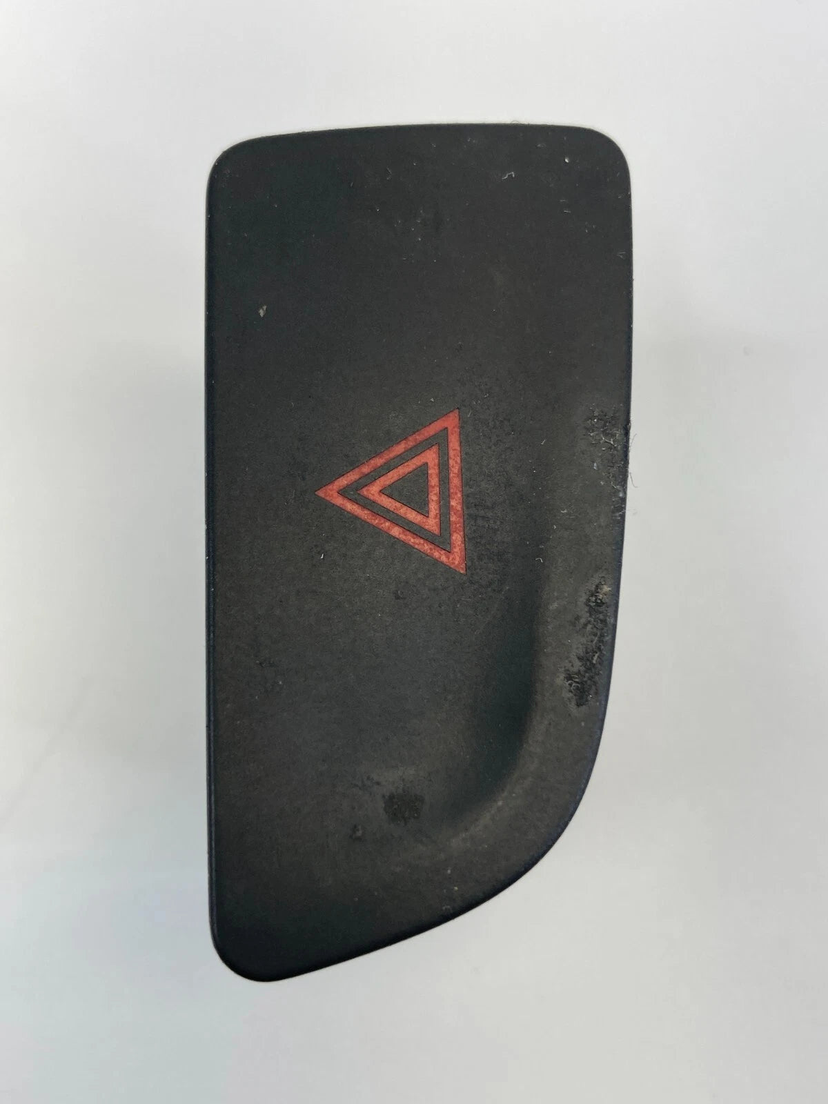 14 15 CHEVROLET MALIBU EMERGENCY WARNING LIGHT HAZARD SWITCH CONTROL 23191937