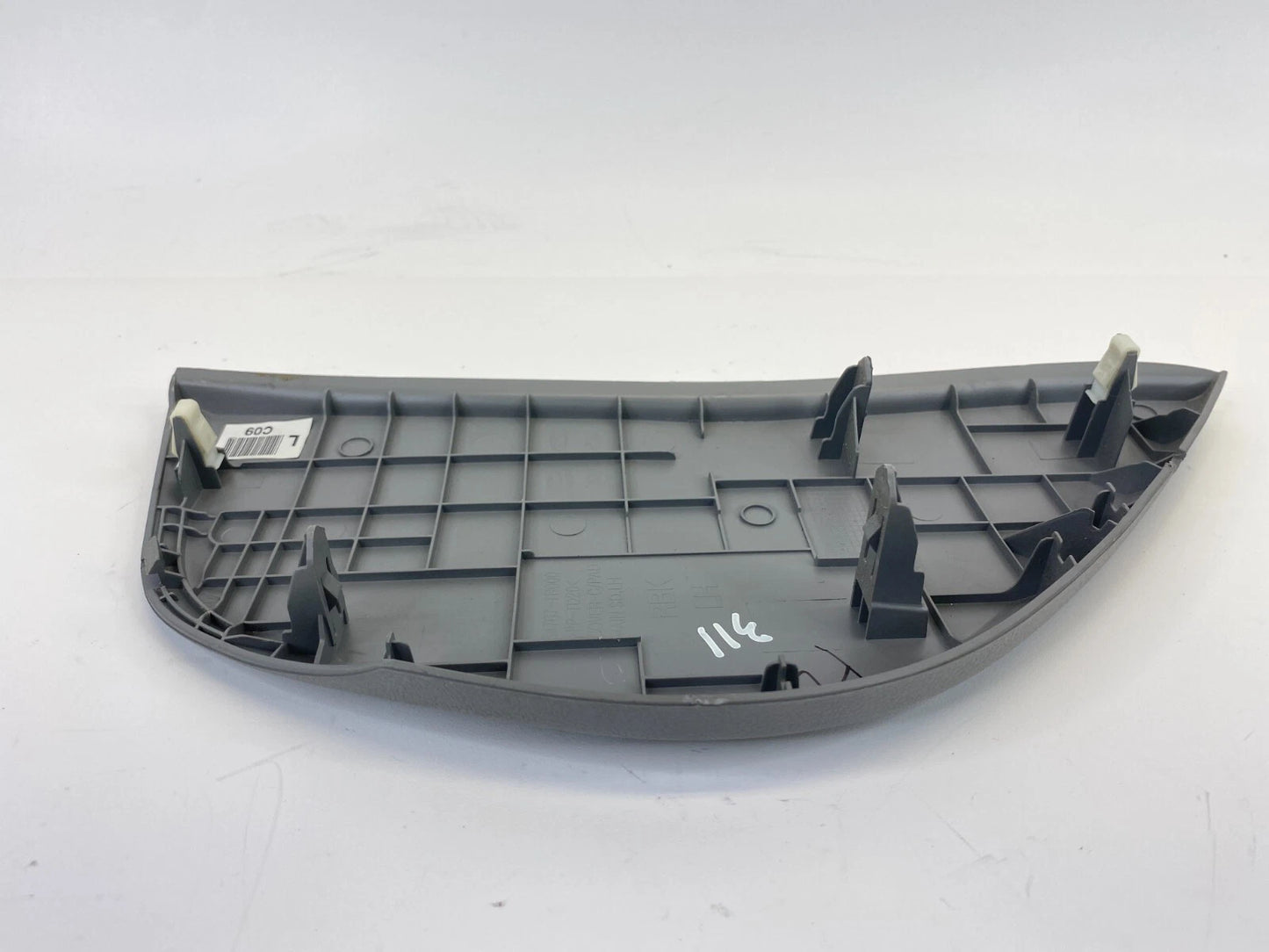 2012-2017 HYUNDAI ACCENT DASH PANEL LEFT SIDE END CAP COVER TRIM 84767-1R000 OEM
