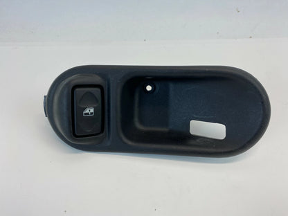 03 04 LAND ROVER DISCOVERY FRONT RIGHT INNER DOOR BEZEL W/ SWITCH YUF000200PUY