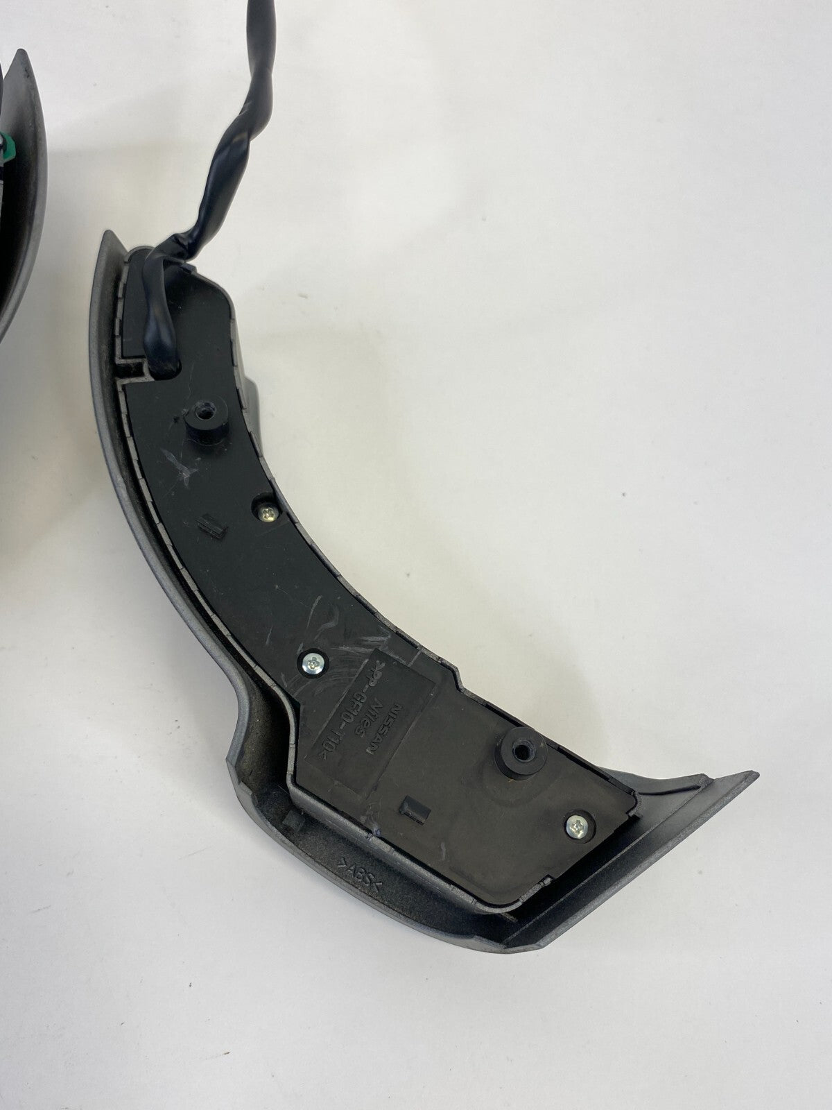 2008-2013 Nissan Rogue Steering Wheel Cruise & Radio Control Switches Assy OEM