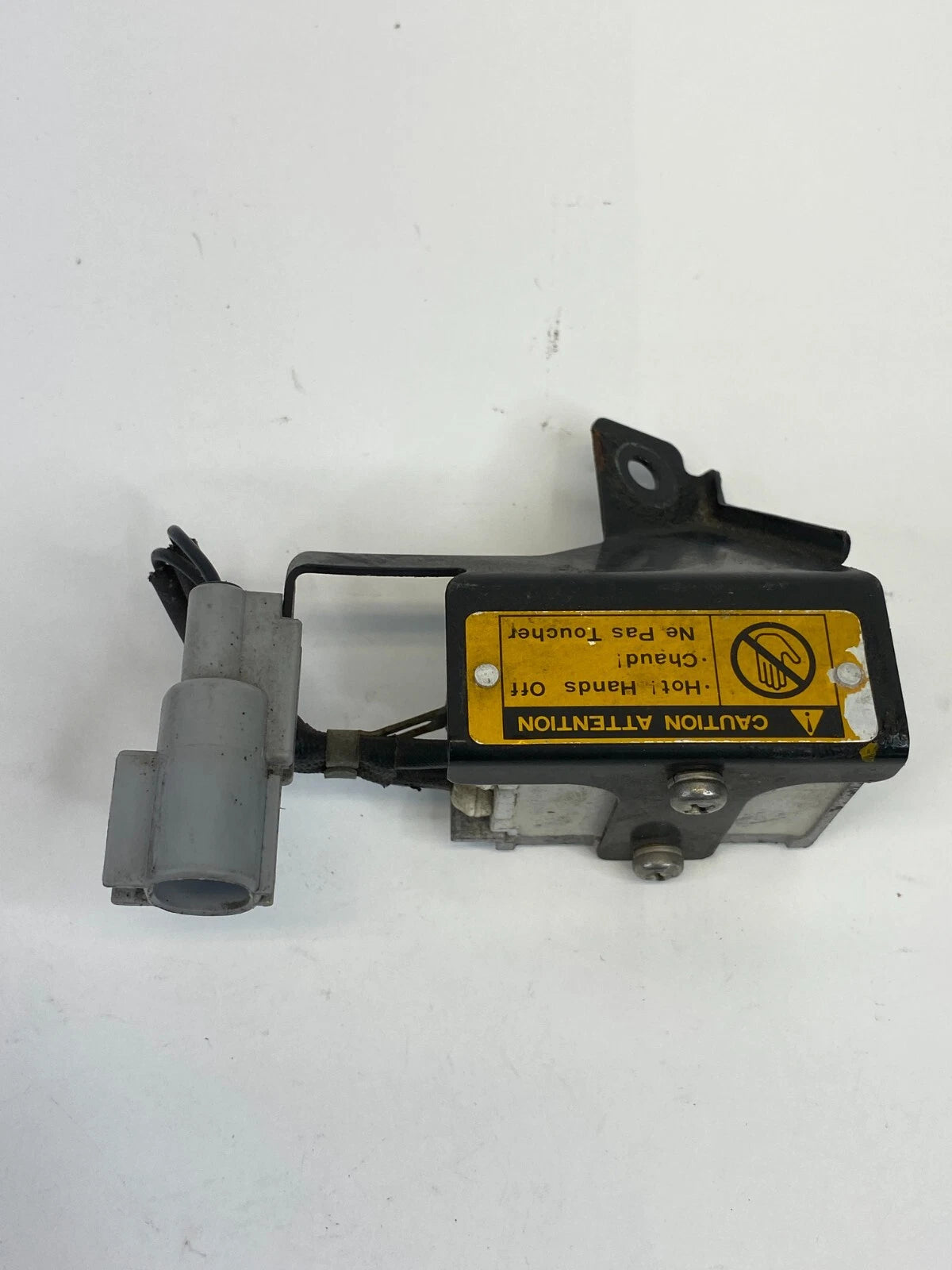 1998-2005 LEXUS GS300 DAYTIME RUNNING LIGHT RESISTOR CONTROL MODULE 82695-30010