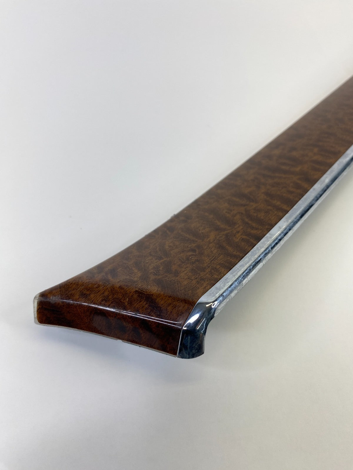 2007 2008 Cadillac SRX Front Right Side Interior Door Trim Molding Bezel OEM