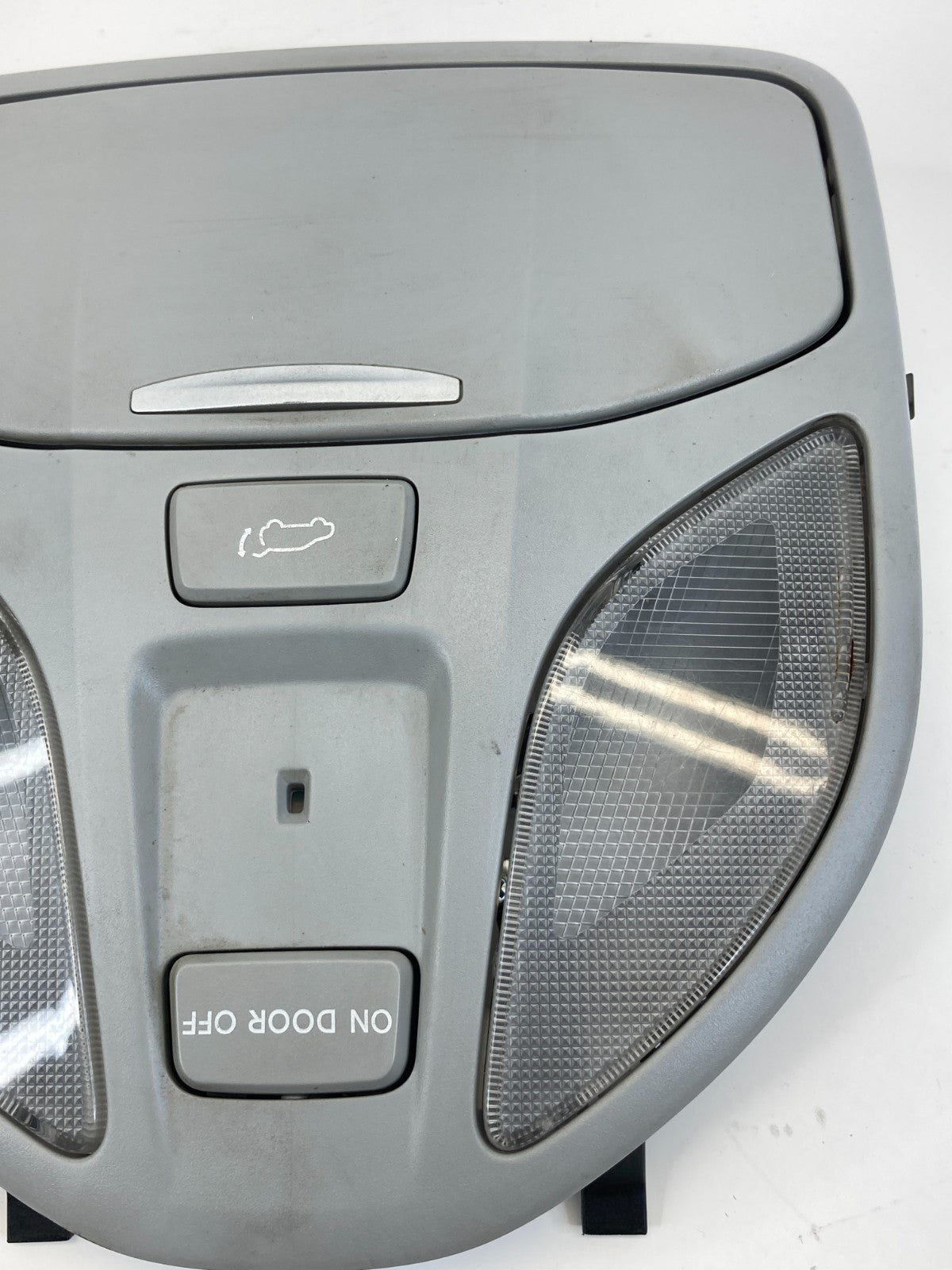 2013-2016 Hyundai Santa Fe Overhead Roof Console Dome Lamp w/Sunglass Bin Assy