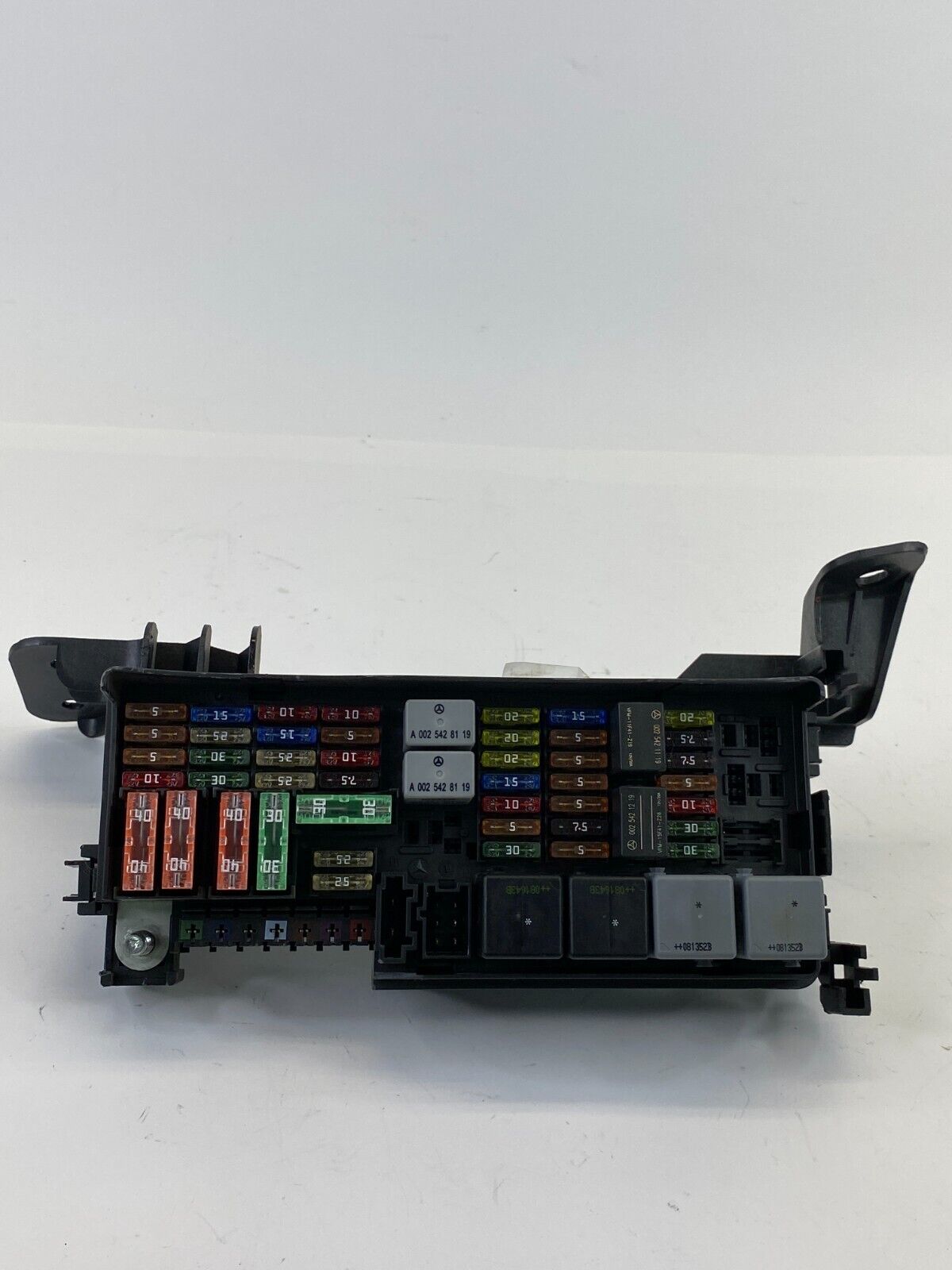 2008-2011 Mercedes-Benz ML350 Engine Fuse Box Relay Compartment A1645403372 OEM