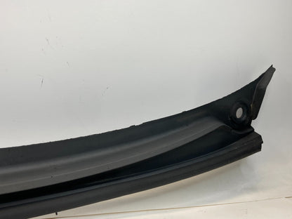 1999 2000 BMW 323i Front Lower Windshield Cowl Panel Cover Top Trim 8-208-483