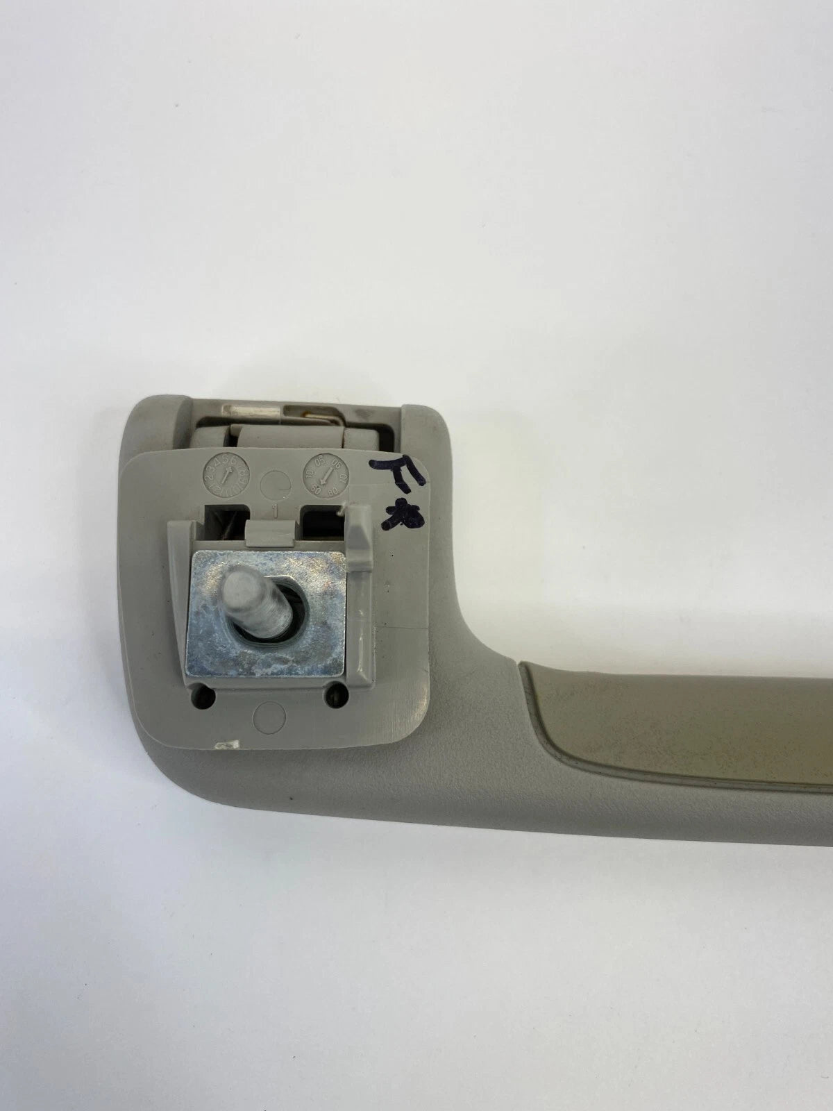 10-17 CHEVY EQUINOX FRONT RIGHT SIDE INTERIOR ROOF GRAB GRIP ASSIST HANDLE OEM
