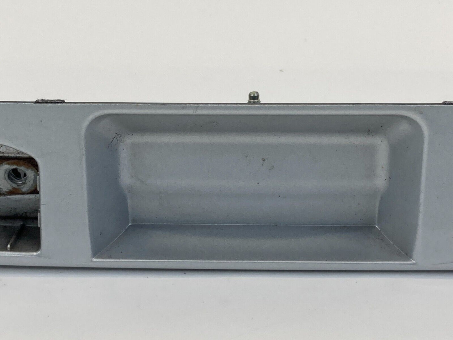 08-10 Hyundai Accent Sedan Rear Liftgate Tailgate License Molding 87370-1E0000