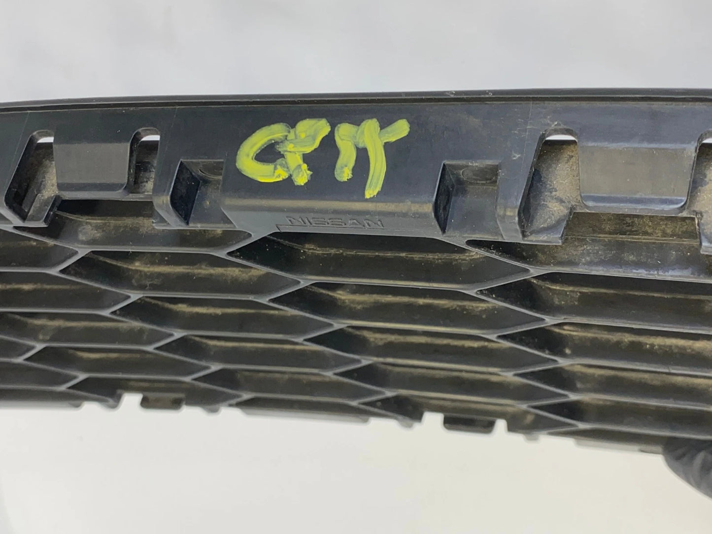 2016 2017 2018 2019 NISSAN SENTRA FRONT BUMPER LOWER GRILL GRILLE 216950 OEM