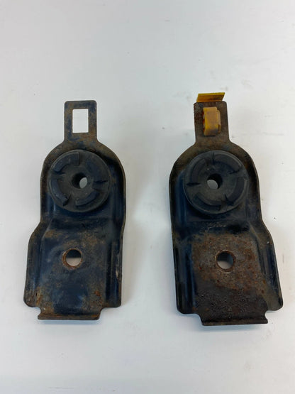 2000-2004 SUBARU LEGACY RADIATOR MOUNT SUPPORT BRACKET SET PAIR OEM