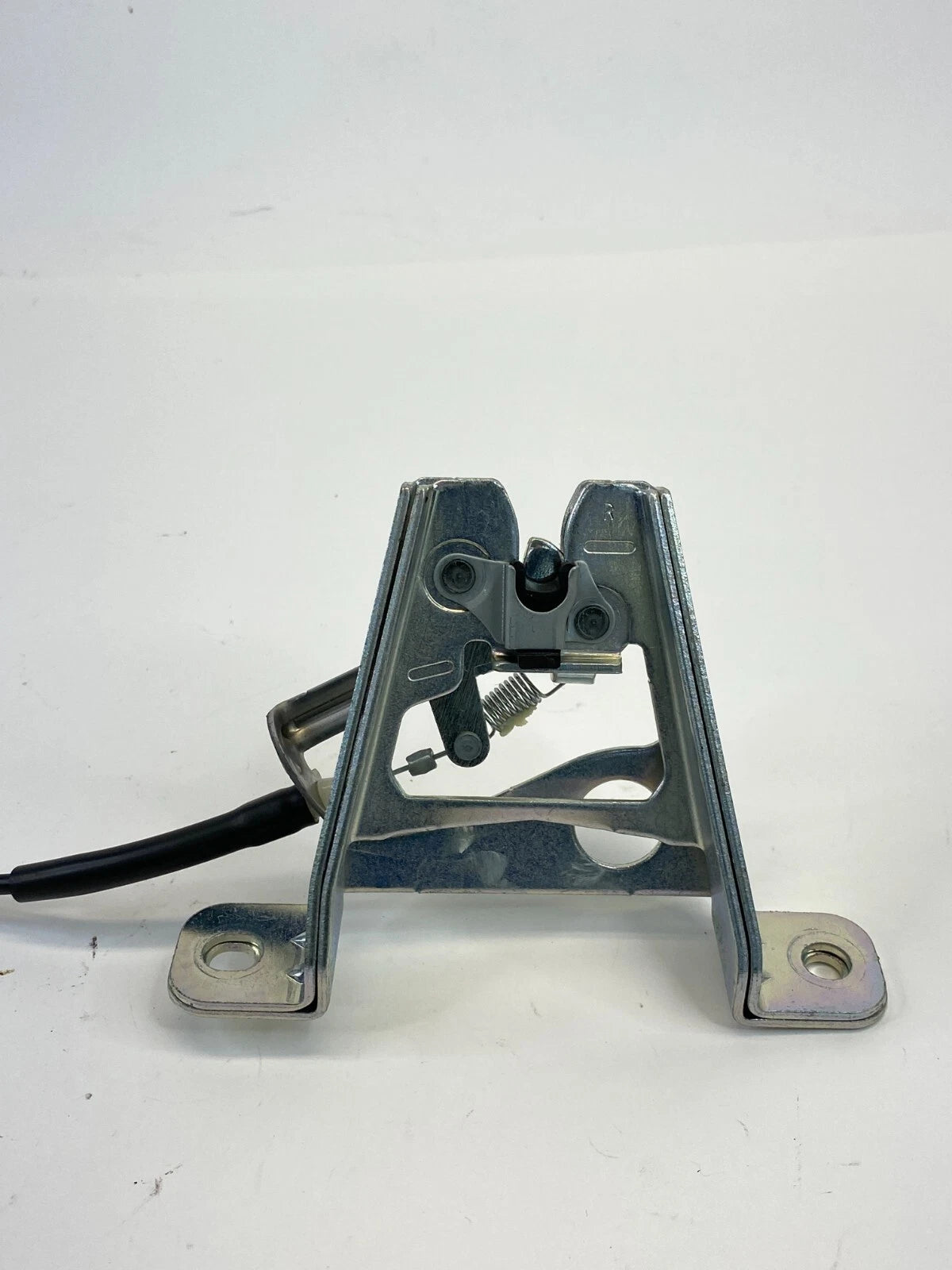 2007 08 09 10 2011 TOYOTA CAMRY REAR RIGHT SEAT FOLDING LOCK LATCH RELEASE OEM