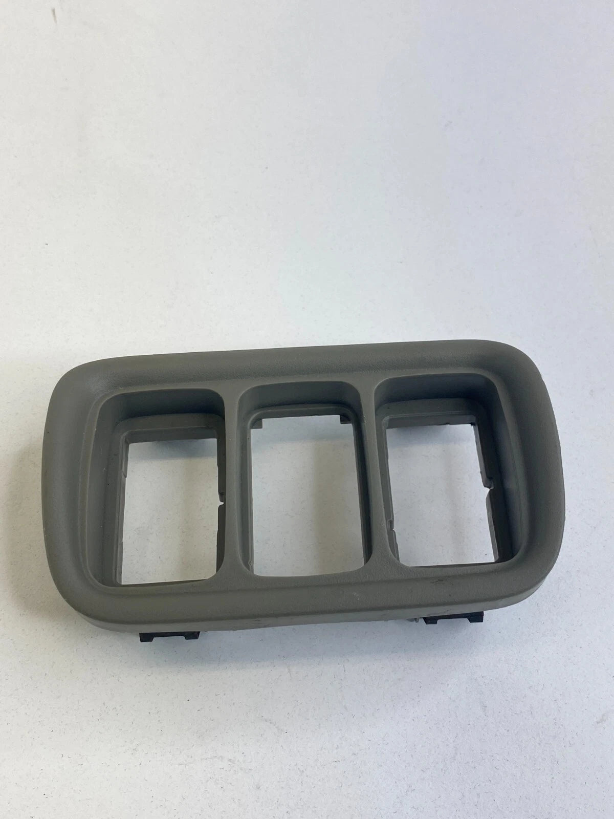 2003-2008 HONDA PILOT SUNROOF SUN ROOF WINDOW SWITCH BEZEL TRIM SURROUND COVER