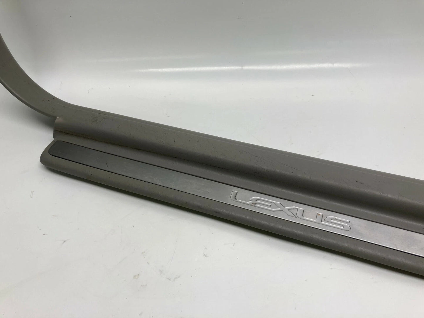 02 03 LEXUS ES300 FL DRIVER SIDE DOOR SILL SCUFF FLOOR PANEL PLATE 67914-33050