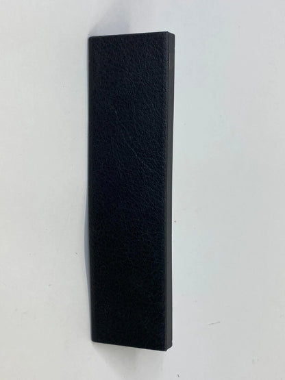 2009 2010 2011 CHEVROLET AVEO5 CENTER DASH LOWER TRIM MOLDING COVER 96655532 OEM