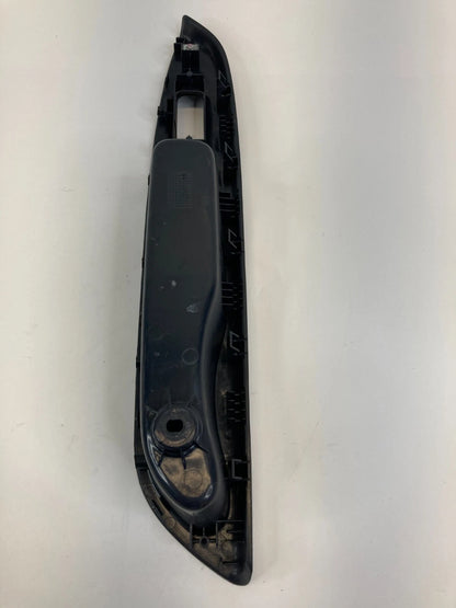 06 07 HYUNDAI ACCENT SEDAN REAR RIGHT SIDE DOOR WINDOW SWITCH BEZEL 83720-1E010