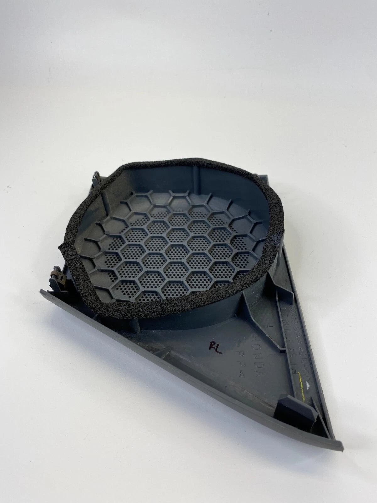 2003-2010 HONDA ELEMENT REAR LEFT DOOR SPEAKER COVER GRILLE TRIM 83753SCVAA01050