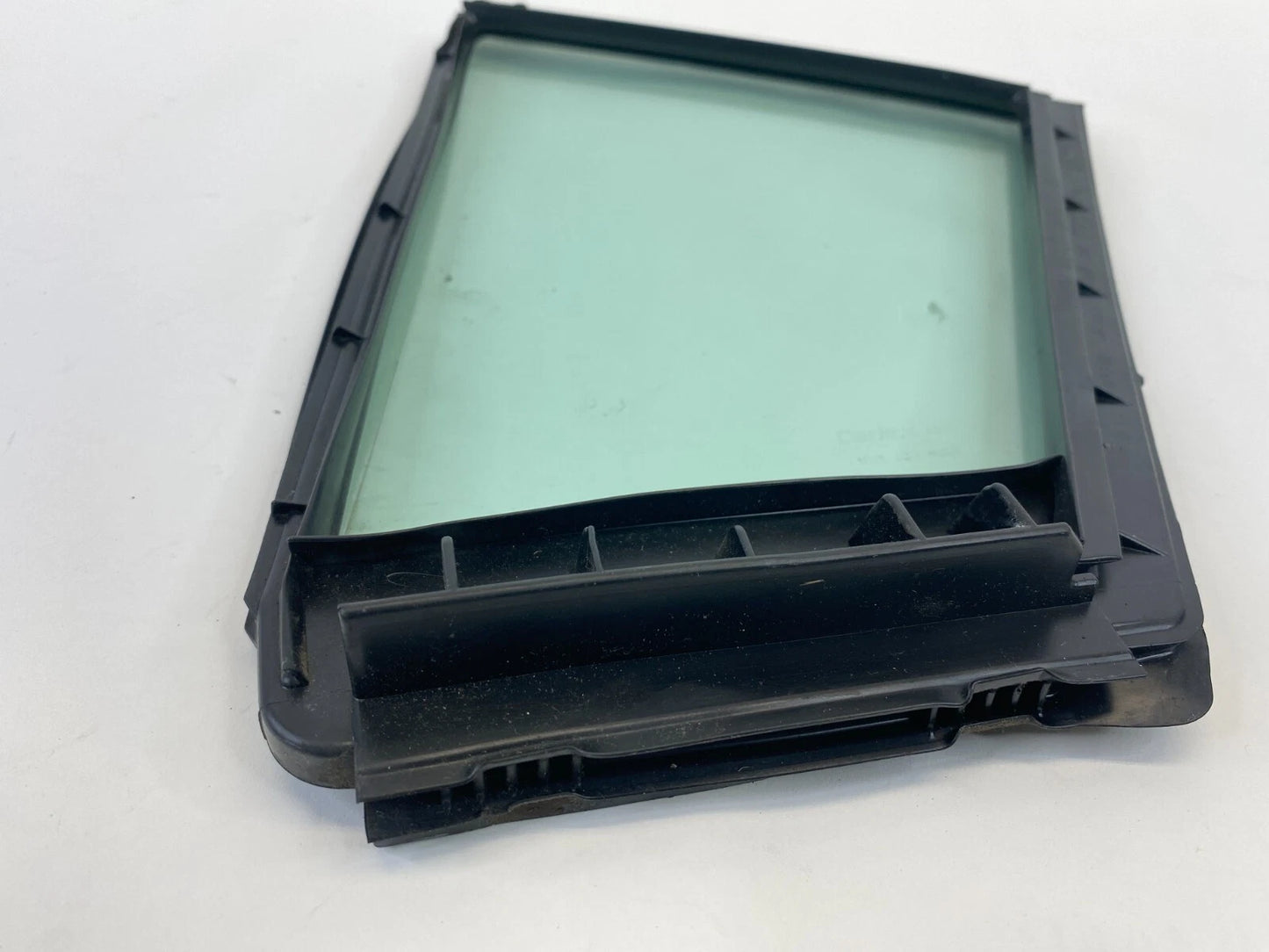 2007-2012 Nissan Altima Rear Right Door Vent Quarter Window Glass 82272-JA000