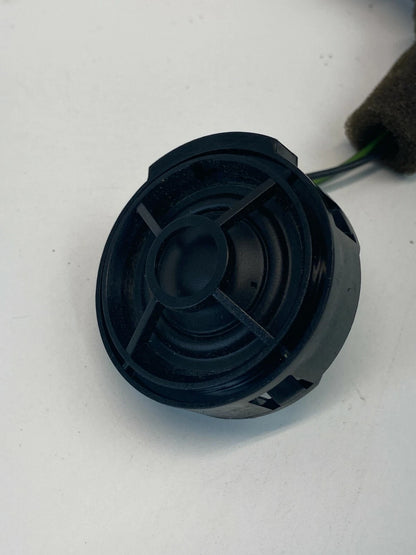 1996-2001 AUDI A4 SEDAN FRONT RIGHT DOOR TWEETER SPEAKER 8D0-035-399 OEM