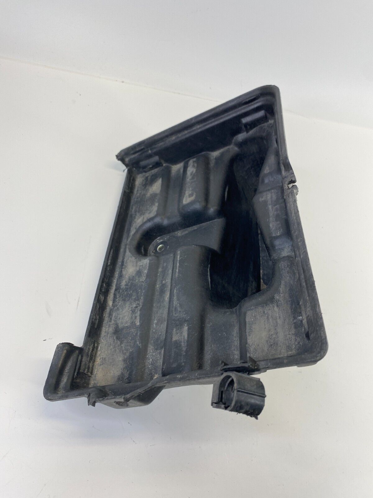 1998-2005 Lexus GS300 3.0L Battery Tray Support Holder 74431-30150 OEM