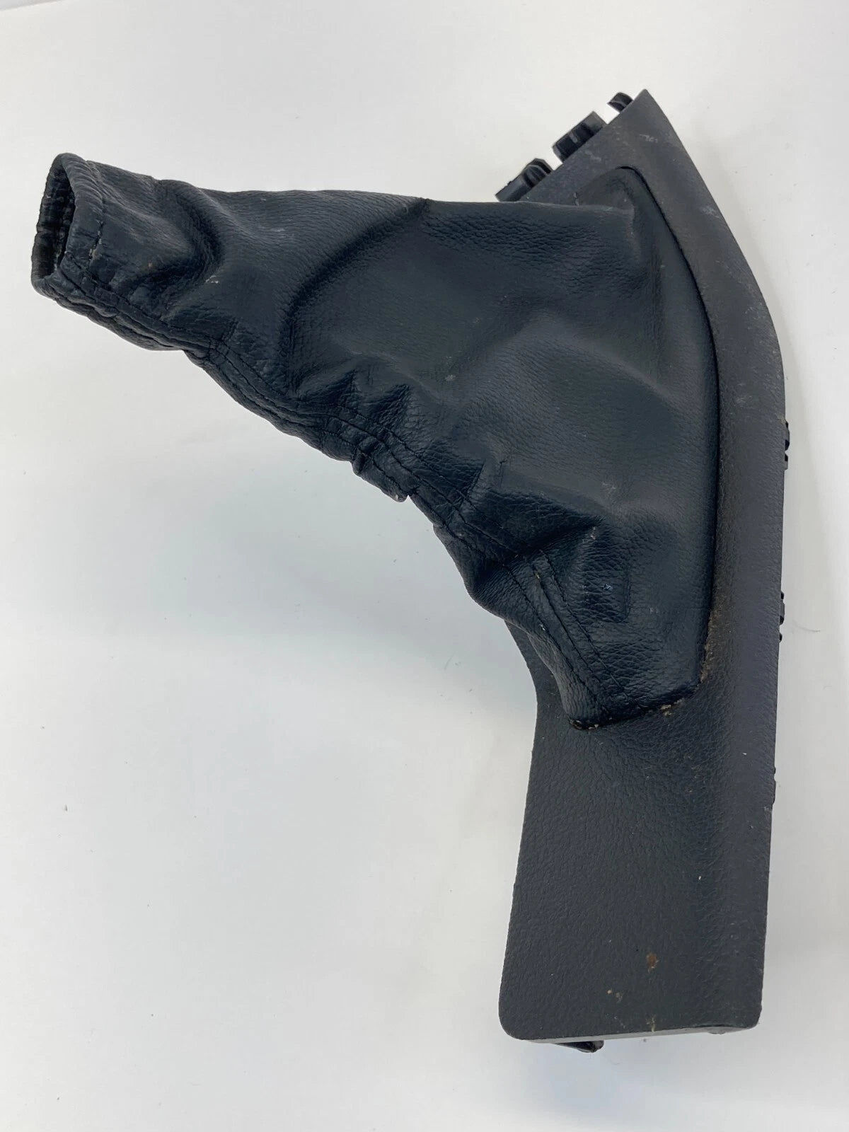 2012-2014 FORD FOCUS CENTER CONSOLE PARKING BRAKE HANDLE BOOT BM51-A061B84-C OEM