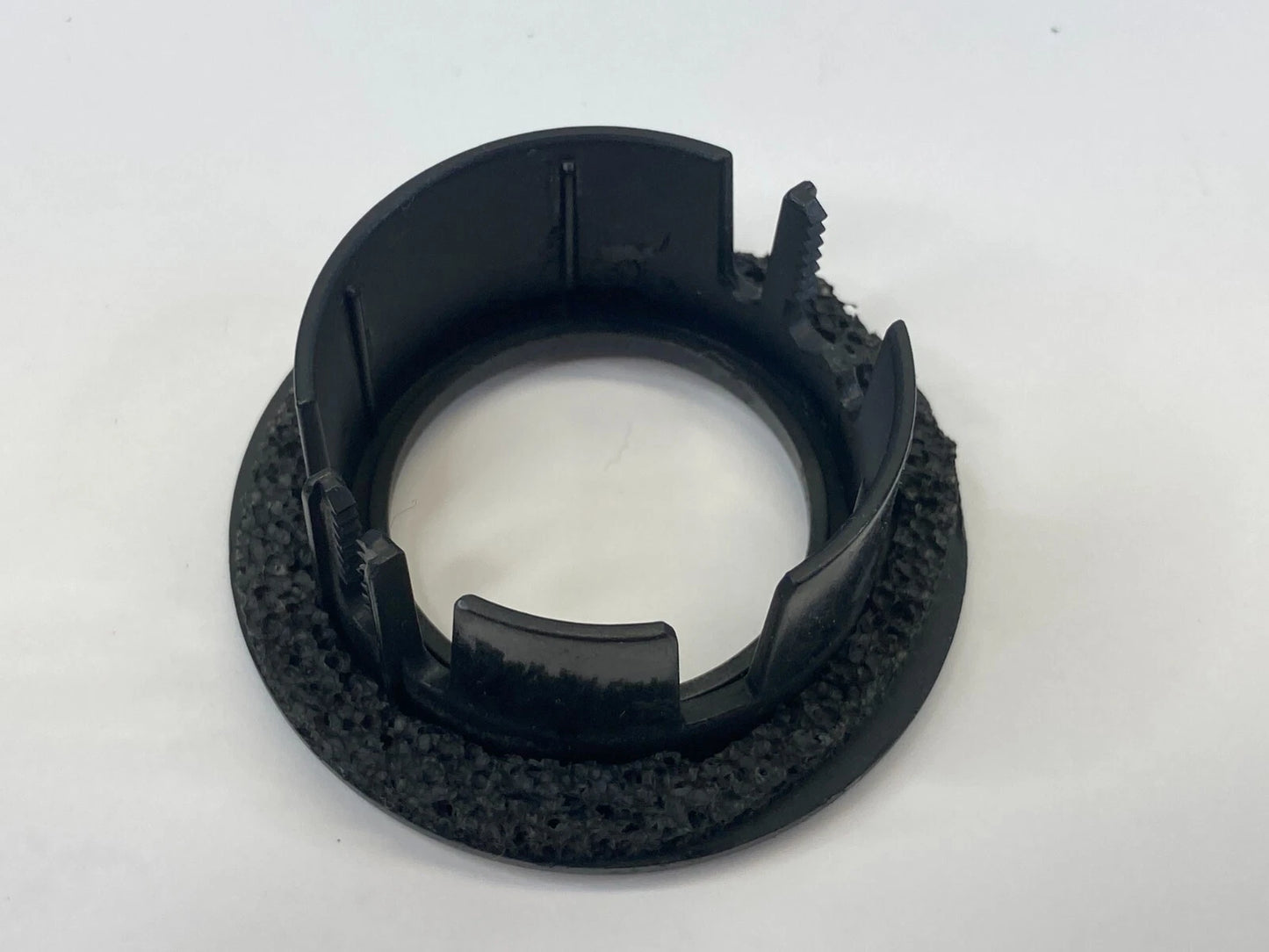 2009 2010 DODGE JOURNEY A/T IGNITION SWITCH SURROUND RING COVER TRIM BEZEL