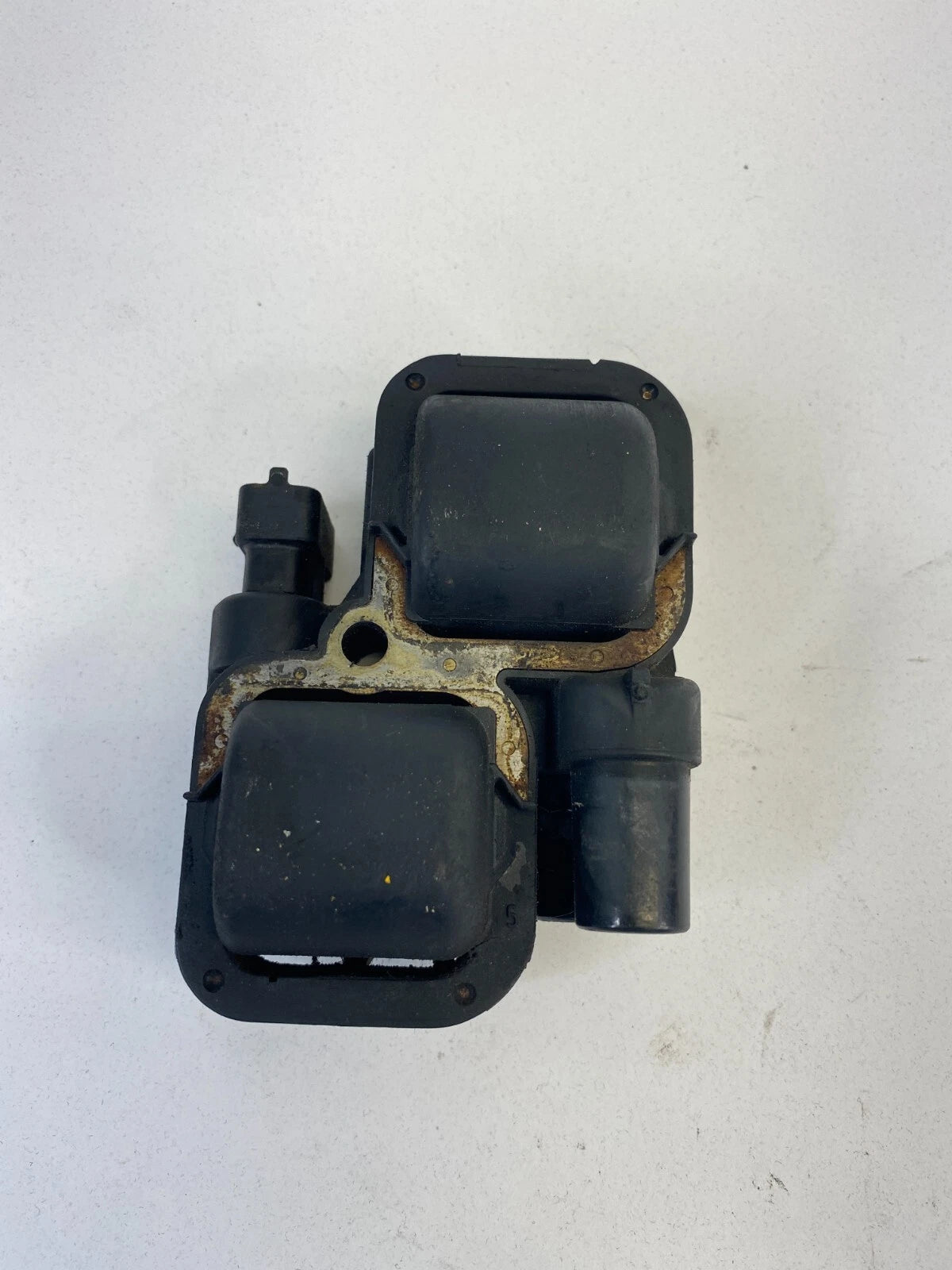 1999 2000 2001 2002 2003 MERCEDES-BENZ CLK430 4.3L AT IGNITION COIL 0221503035