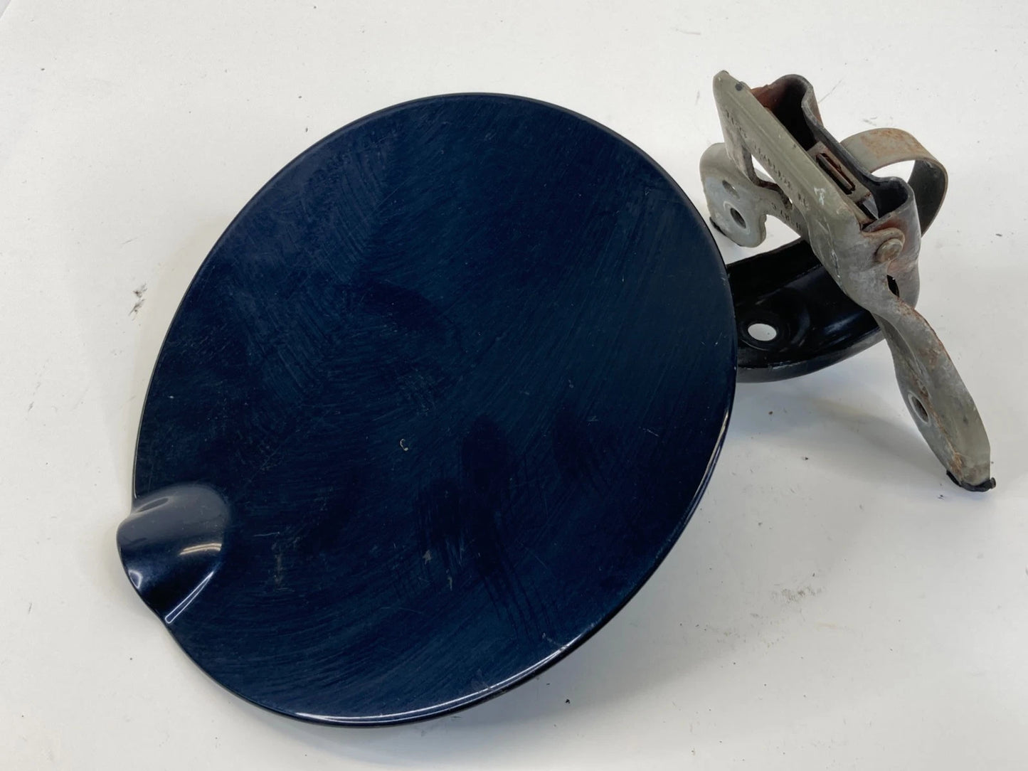 2007-2010 Ford Edge Lincoln MKX Quarter Panel Fuel Filler Fuel Door Assembly OEM