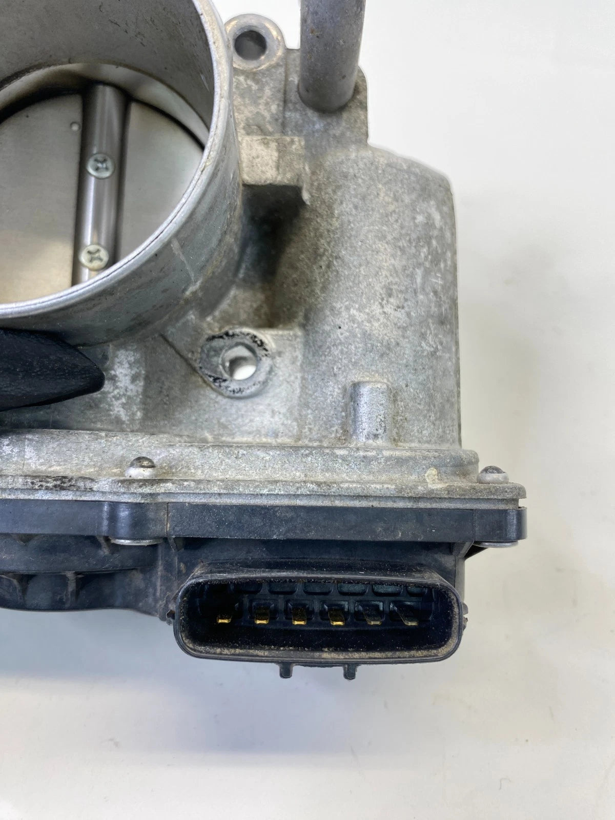 12-19 KIA RIO SOUL 1.6L FUEL INJECT THROTTLE BODY THROTTLE VALVE 351002B300 OEM