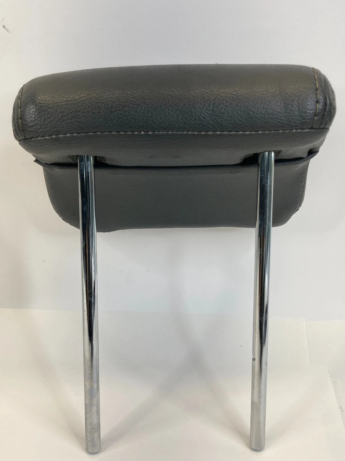 04-09 TOYOTA PRIUS REAR LEFT RIGHT & MIDDLE SEAT HEADREST SET DARK GRAY LEATHER