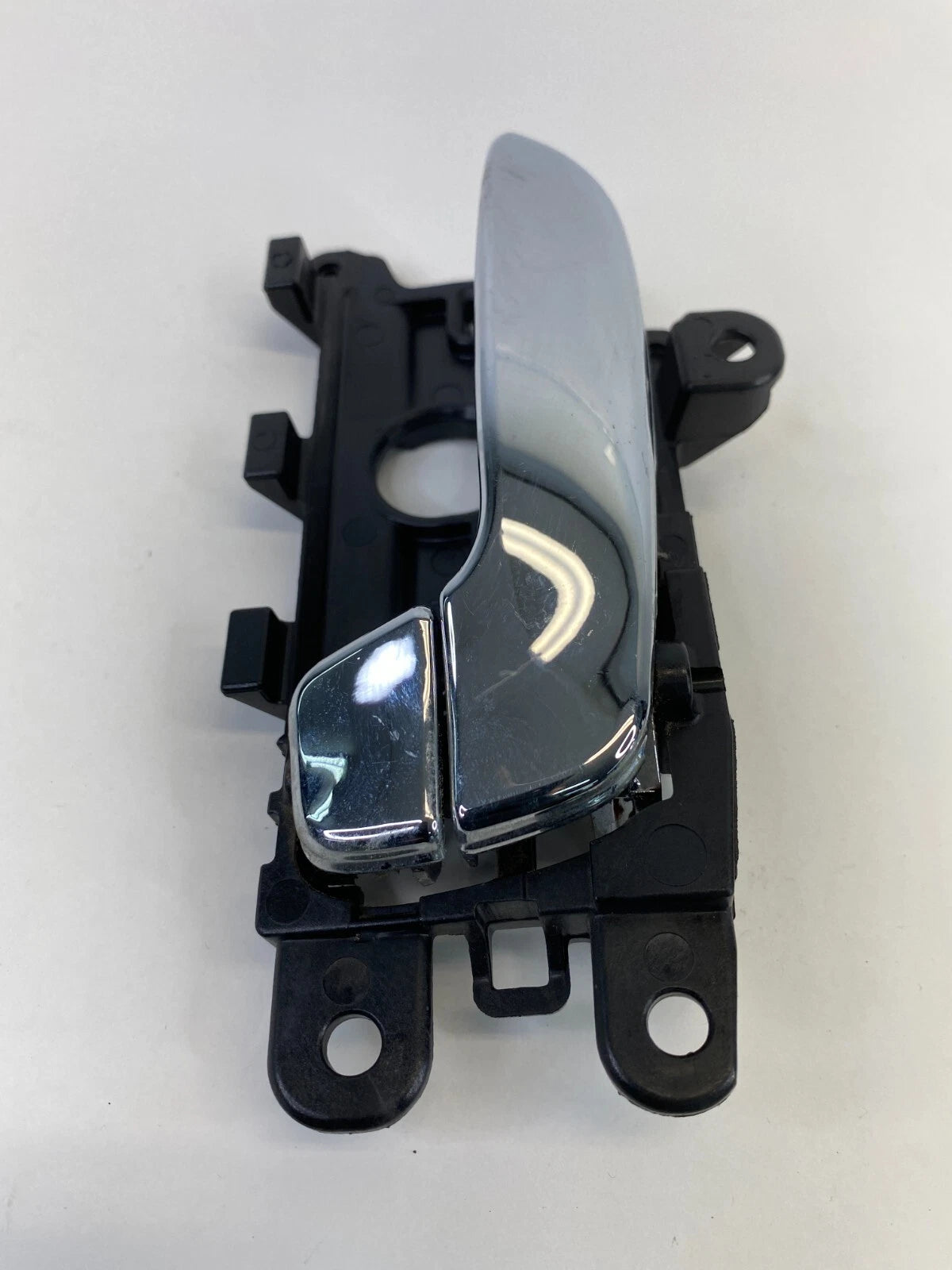 2014-2018 KIA FORTE FORTE5 SEDAN REAR LEFT INTERIOR DOOR HANDLE 82613-A7000 OEM