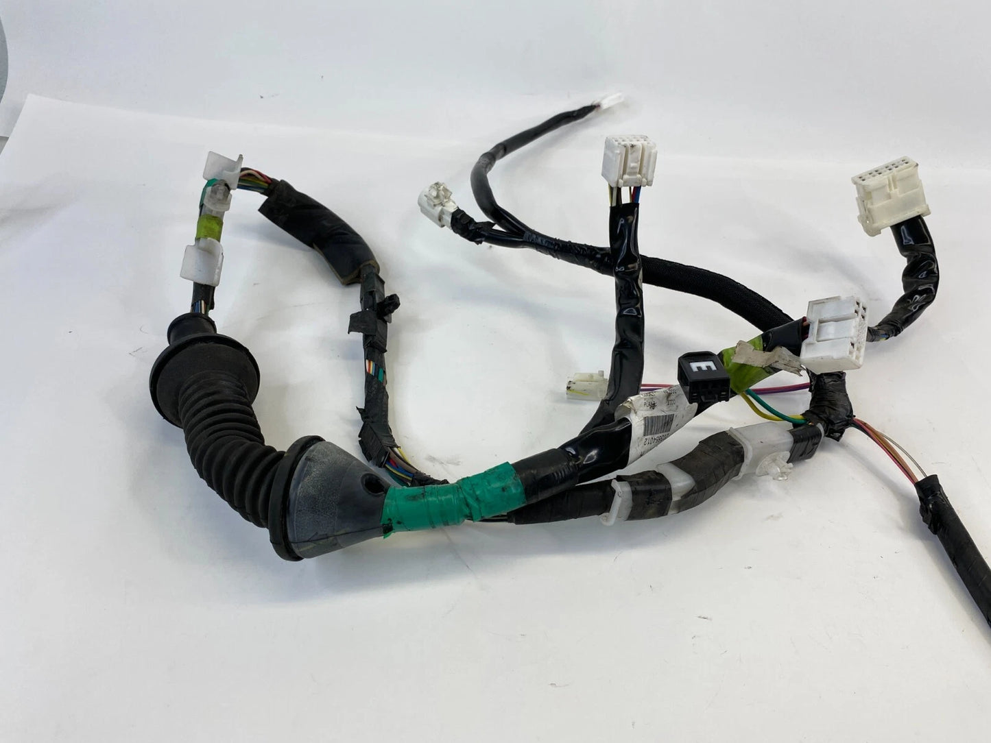 2009-2013 TOYOTA MATRIX FRONT LEFT SIDE DOOR WIRE WIRING HARNESS 82152-02J30