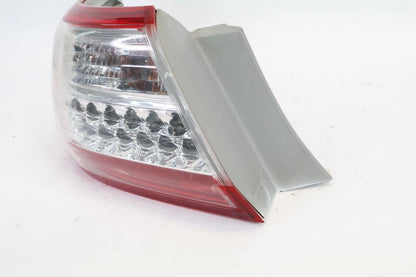 2010 2011 TOYOTA CAMRY HYBRID LEFT DRIVER SIDE TAIL LIGHT TAILLAMP OUTER LED OEM