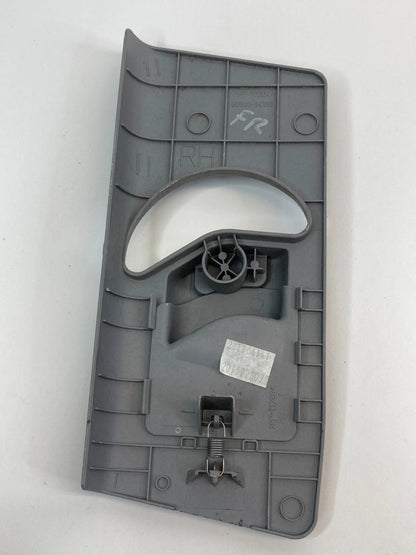 12-17 HYUNDAI ACCENT SEDAN FRONT RIGHT SEAT BELT ADJUSTER COVER CAP 85842-1R02